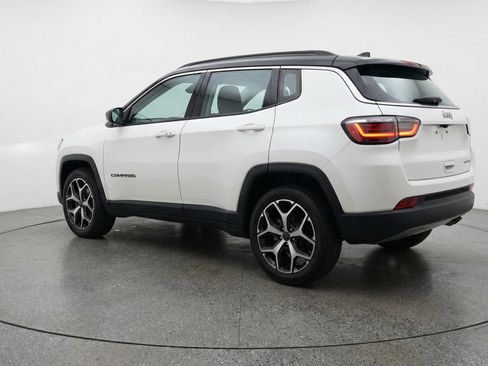 Used 2025 Jeep Compass Limited AWD/4WD image 6