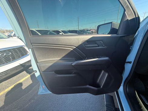 Used 2025 Chevrolet Colorado W/T w/ WT Custom Package image 11