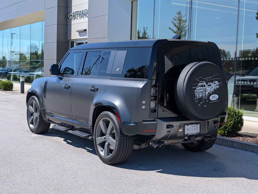 Used 2023 Land Rover Defender 110 Carpathian Edition AWD/4WD image 3