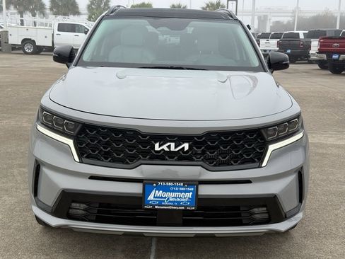 Used 2022 Kia Sorento SX image 3