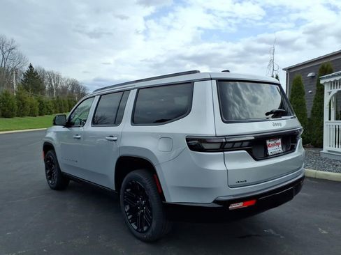 New 2026 Jeep Grand Wagoneer Limited AWD/4WD image 3