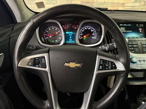 Used 2017 Chevrolet Equinox LT w/ Convenience Package FWD image 17