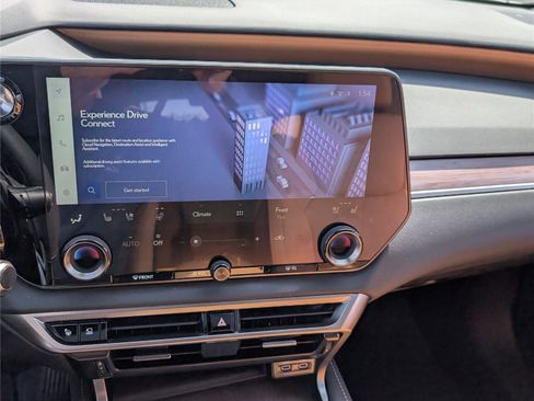 Used 2024 Lexus RX 350 w/ Convenience Package image 29