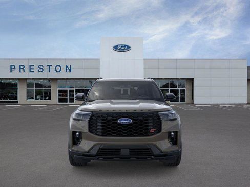 New 2026 Ford Explorer ST w/ Sun And Sound Package image 6