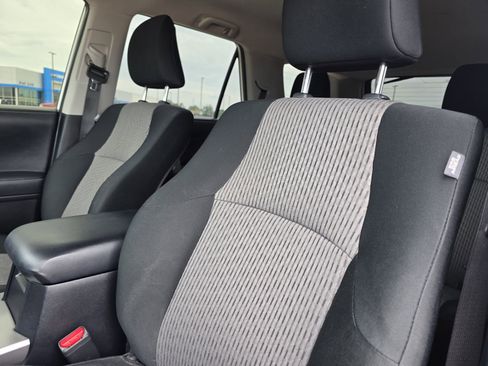 Used 2021 Toyota 4Runner SR5 RWD image 22