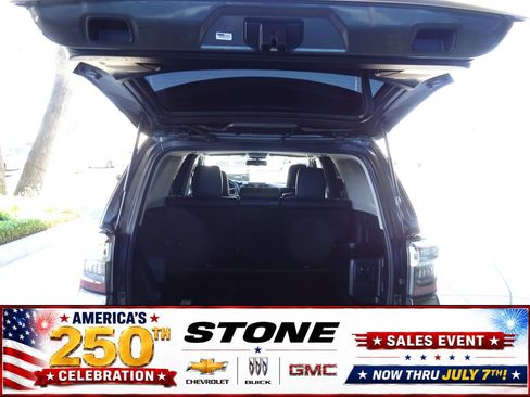 Used 2019 Toyota 4Runner TRD Off-Road Premium AWD/4WD image 31