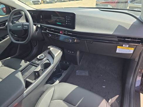 New 2026 Kia EV6 Light RWD image 11