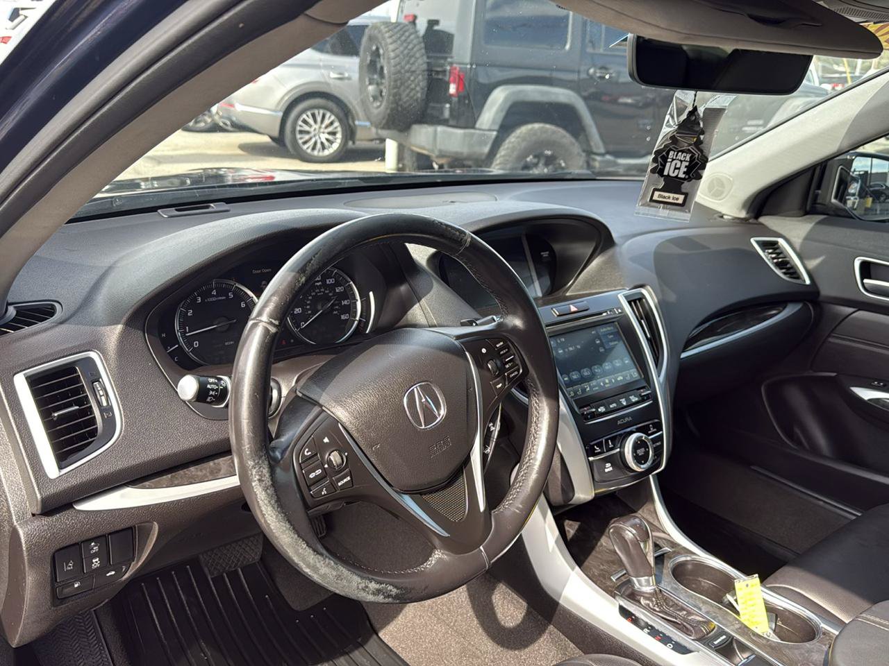 Used 2020 Acura TLX FWD image 8
