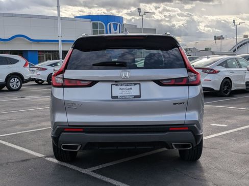 Used 2024 Honda CR-V Sport image 7