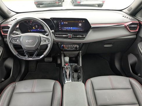 Certified 2024 Chevrolet TrailBlazer RS w/ Driver Confidence Package image 15