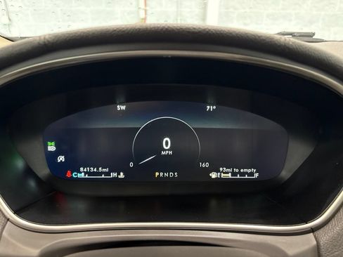 Used 2019 Lincoln Nautilus Select AWD/4WD image 35