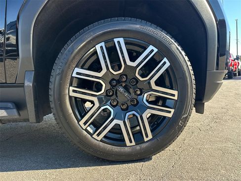 New 2026 GMC Sierra EV Elevation image 13