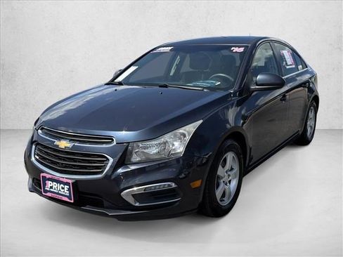 Used 2016 Chevrolet Cruze LT FWD image 1