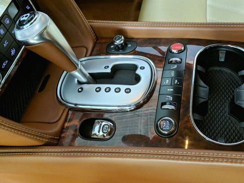 Used 2012 Bentley Continental GT AWD/4WD image 16