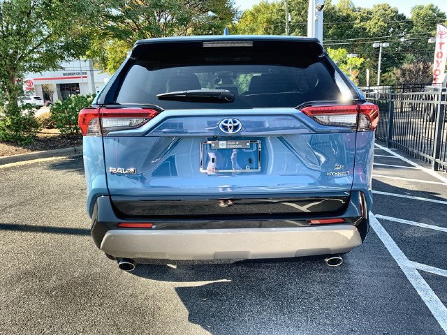 Used 2024 Toyota RAV4 SE w/ Convenience Package AWD/4WD image 7