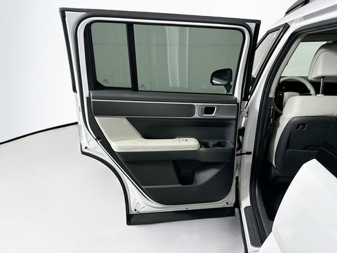 Used 2025 Hyundai Santa Fe SEL image 25