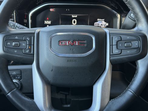 Used 2024 GMC Sierra 1500 Elevation image 15