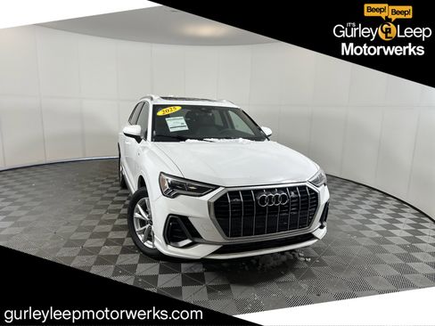 Certified 2025 Audi Q3 2.0T Premium image 1