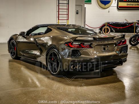 Used 2020 Chevrolet Corvette Stingray Preferred Cpe w/ 2LT Preferred Equipment Group RWD image 65