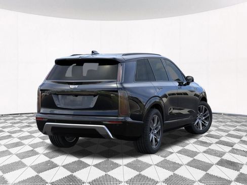 New 2027 Cadillac Vistiq Sport w/ LPO, Floor Liner Package AWD/4WD image 9
