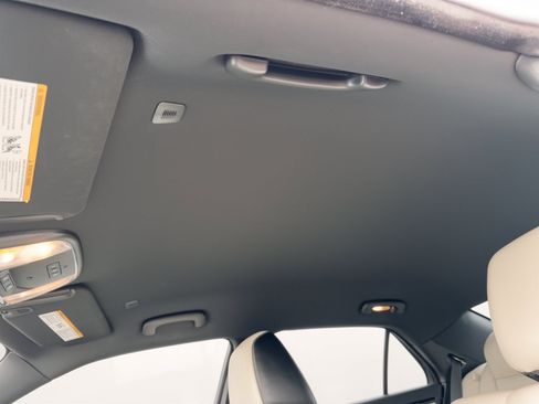 Used 2020 Chrysler 300 S RWD image 27