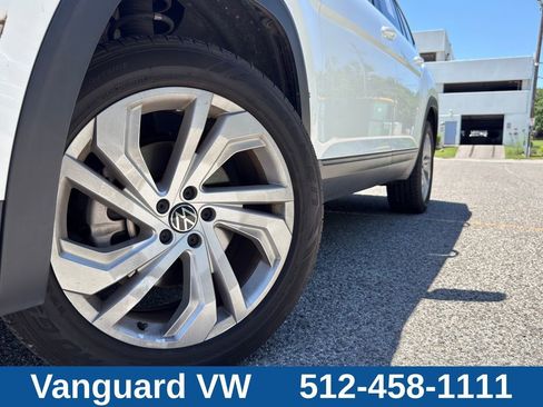 Used 2022 Volkswagen Atlas SE AWD/4WD image 4