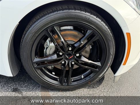 Used 2016 Chevrolet Corvette Stingray Convertible w/ Carbon Flash Badge Package RWD image 12