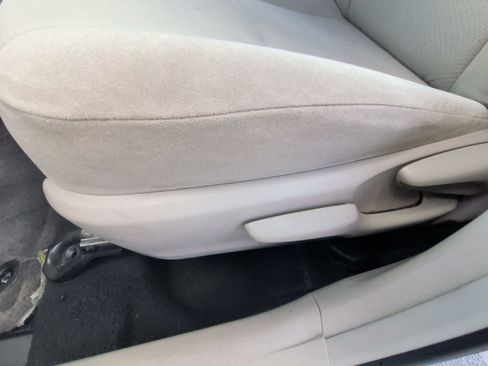 Used 2012 Toyota Prius Three FWD image 13