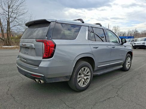 Used 2023 GMC Yukon Denali image 2