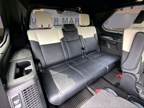 Used 2024 Toyota Sequoia Capstone AWD/4WD image 28