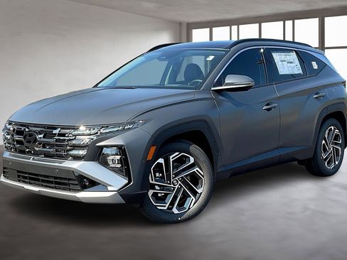 New 2025 Hyundai Tucson Limited image 2