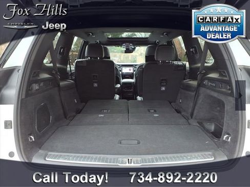 Used 2024 Jeep Grand Cherokee L Overland w/ Rear Seat Video Group I image 10