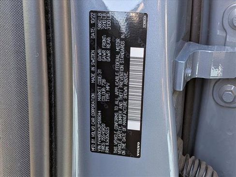 Certified 2023 Volvo XC60 T8 Ultimate image 24