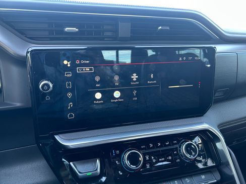 Used 2023 GMC Sierra 1500 Denali w/ Technology Package image 16