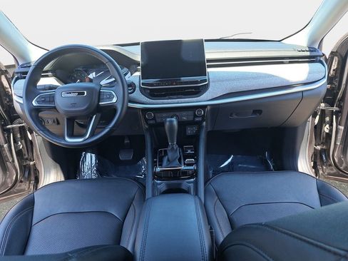 Certified 2022 Jeep Compass Latitude AWD/4WD image 10