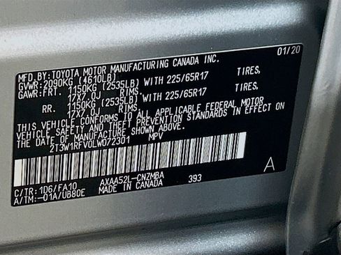 Used 2020 Toyota RAV4 XLE w/ Convenience Package FWD image 29