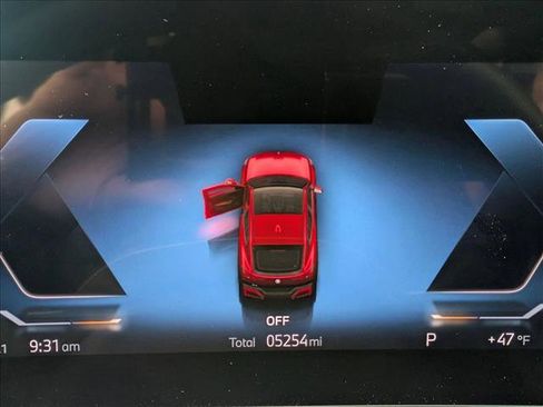 Used 2025 BMW X2 xDrive28i image 10