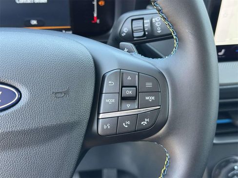 New 2025 Ford Maverick Lobo image 11