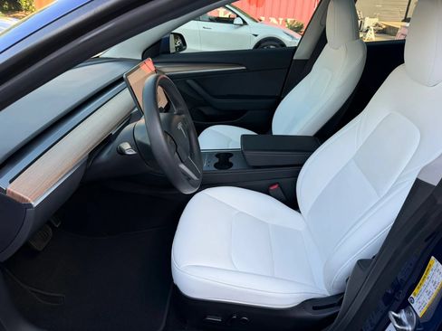 Used 2023 Tesla Model 3 Standard Range RWD image 15
