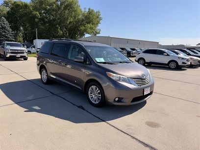 Used 2013 Toyota Sienna XLE