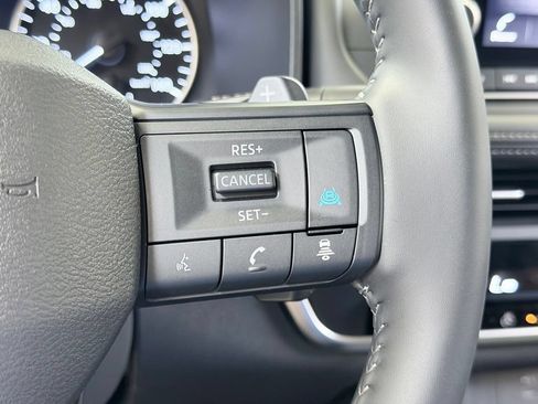 Used 2026 Nissan Rogue SV w/ SV Premium Package AWD/4WD image 49