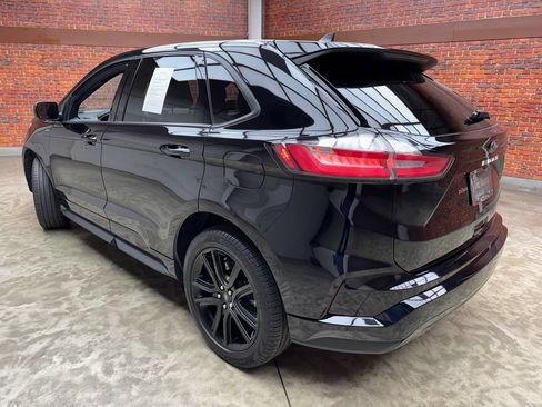 Certified 2023 Ford Edge ST-Line AWD/4WD image 2