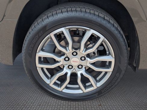 Certified 2023 GMC Terrain Denali AWD/4WD image 10