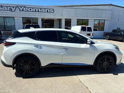 Used 2023 Nissan Murano SL w/ SL Moonroof Package FWD image 8