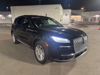 Used 2023 Lincoln Corsair AWD video 2