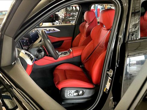 Used 2026 BMW XM Label Red image 9