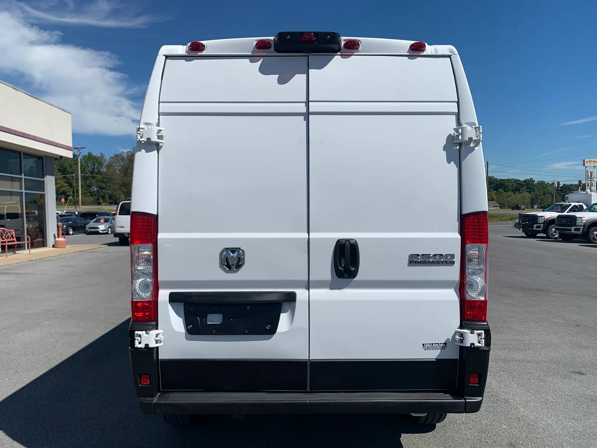 Used 2025 RAM ProMaster 2500 w/ Convenience Group FWD image 6