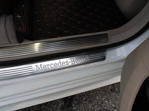 Used 2018 Mercedes-Benz S 560 4MATIC Sedan image 84