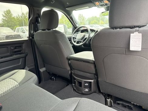 New 2026 RAM 3500 Tradesman AWD/4WD image 23