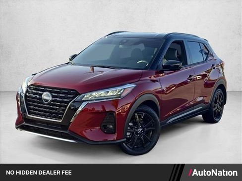 Used 2024 Nissan Kicks SR w/ SR Premium Package FWD image 1